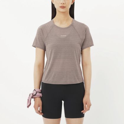 SHAKEout AIR CROPPED - LC13488$ primary